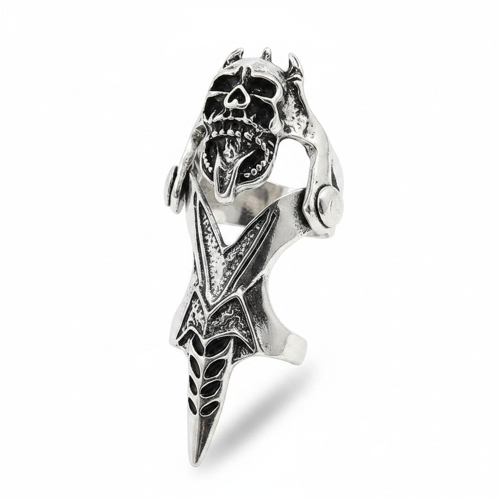 Maniac gothic vintage silver stainless steel skull knuckle ring with black accents. Full finger armour design.