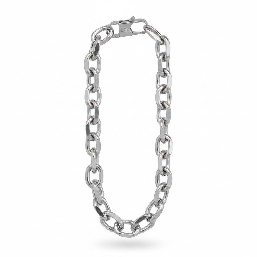 Maniac stainless steel chunky oval link chain bracelet with a lobster clasp closure.